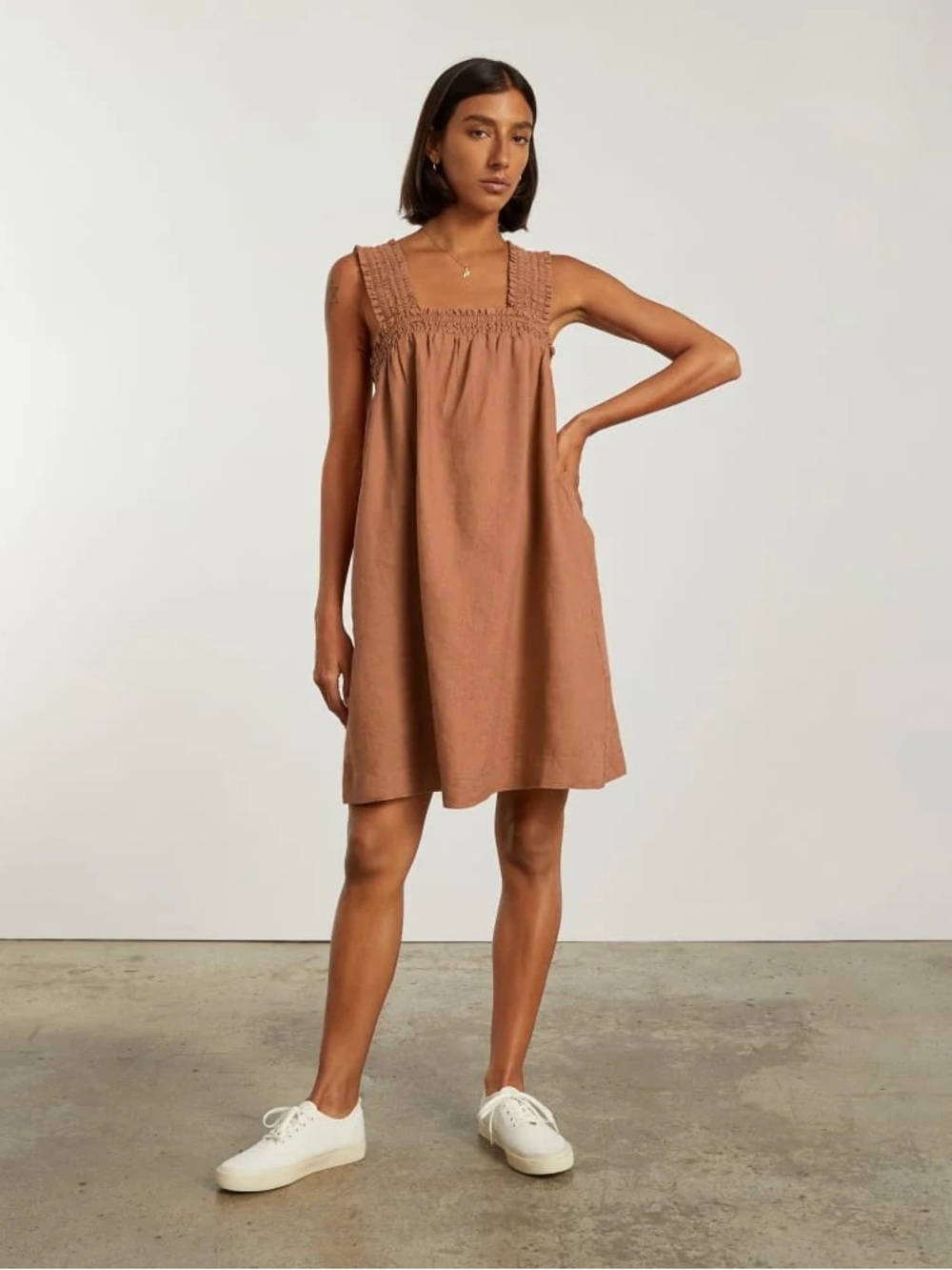 Everlane The Smocked Linen Dress
